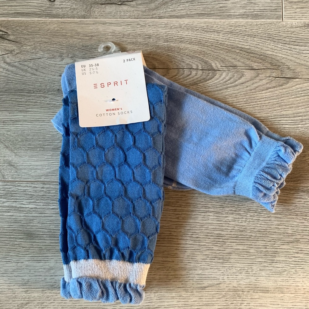 ❣️2/$35❣️ 2-pack Esprit women’s cotton socks
